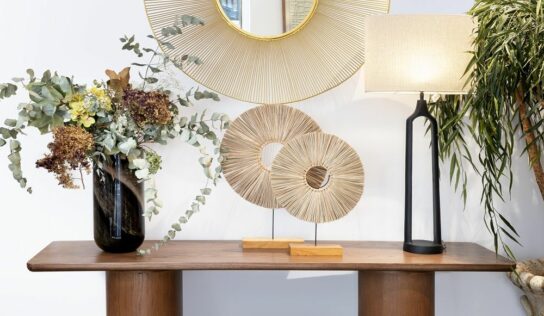 Consolas que marcan tendencia: de muebles auxiliares a rincones protagonistas de este otoño