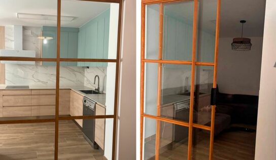 Aluvidal amplía su oferta de puertas de interior con diseños funcionales y a medida