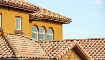 ¿Cómo un tejado protege la estructura de la vivienda?