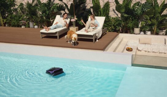 Sale al mercado Beatbot Sora 70, el nuevo robot limpiafondos para piscinas premiado en cinco ocasiones