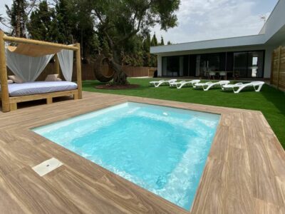 Piscinas Casariche lidera la fabricación e instalación de piscinas de poliéster en Andalucía para combatir el calor del verano